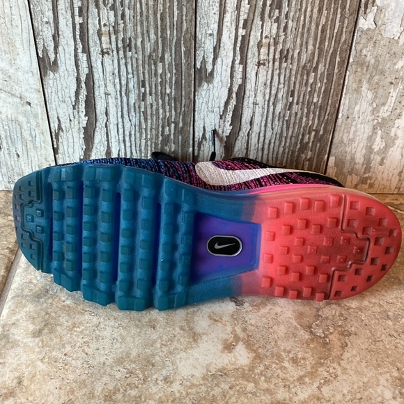 Nike Flyknit max shoes - Picture 8 of 12